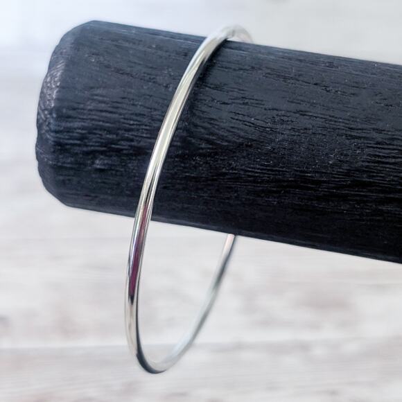 Vintage Bracelet Simple Silver Tone 8.5" - Picture 2 of 6